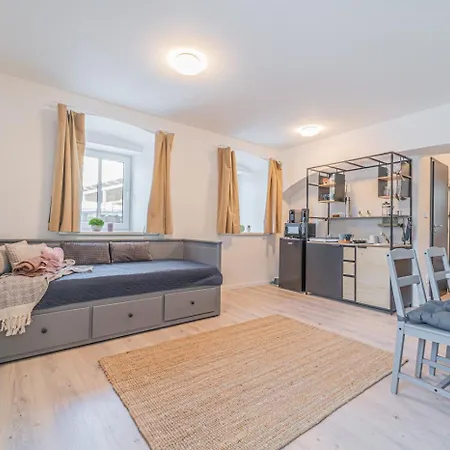 Karin Apartament *